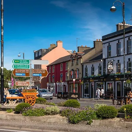 לינה וארוחת בוקר Barry's Harbour View
