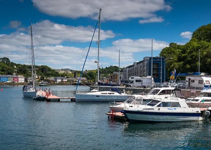 Barry's Harbour View *